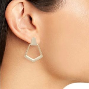 Kendra Scott Paxton drop earrings, light gold